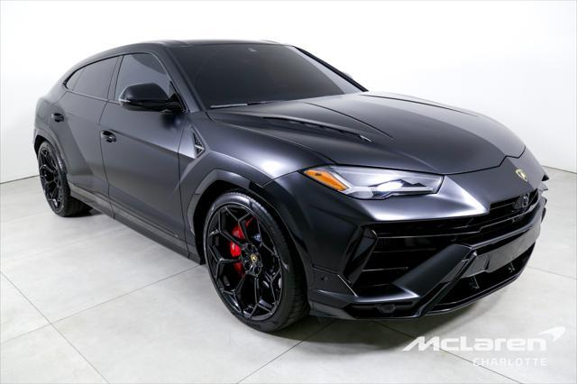 used 2023 Lamborghini Urus car, priced at $289,996