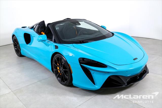 new 2025 McLaren Artura car, priced at $310,498