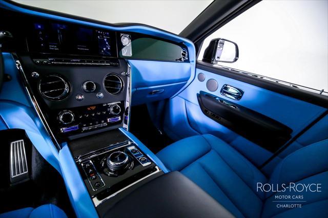 used 2025 Rolls-Royce Cullinan car, priced at $499,996