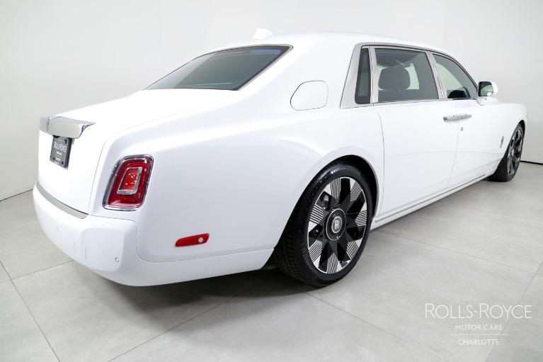 new 2024 Rolls-Royce Phantom car, priced at $688,275