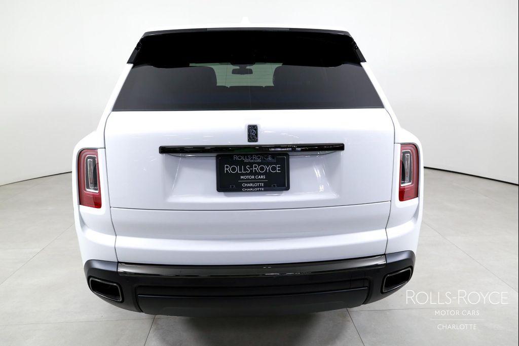 used 2024 Rolls-Royce Cullinan car
