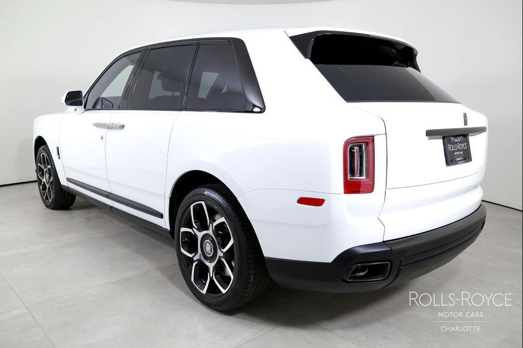 used 2024 Rolls-Royce Cullinan car