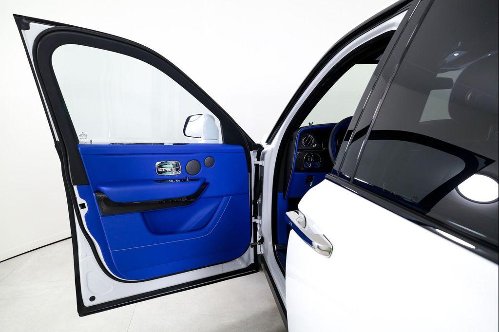 used 2024 Rolls-Royce Cullinan car