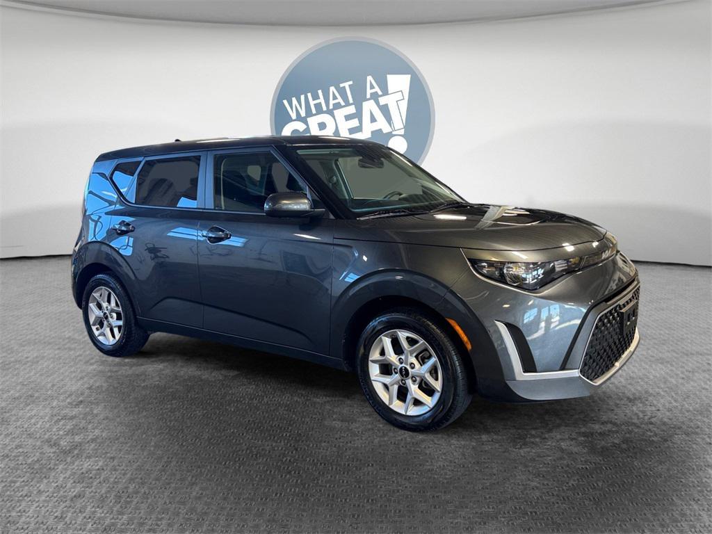 used 2024 Kia Soul car, priced at $16,395