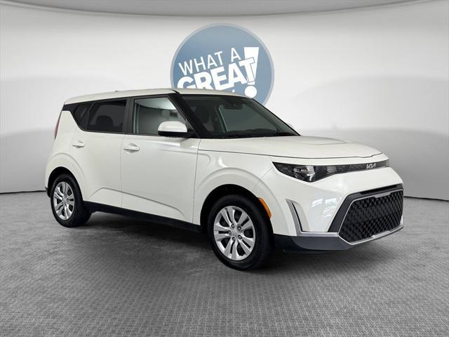 used 2023 Kia Soul car, priced at $17,499
