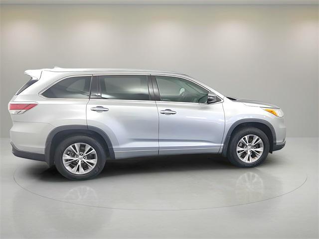 used 2014 Toyota Highlander car, priced at $14,795