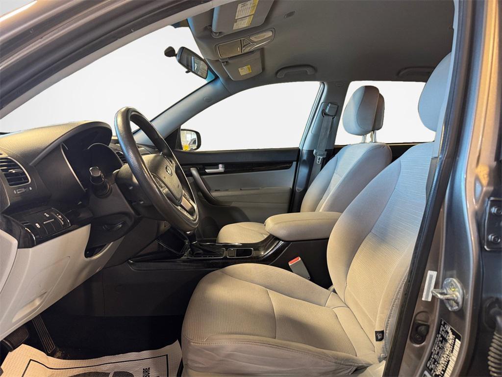 used 2015 Kia Sorento car, priced at $7,499
