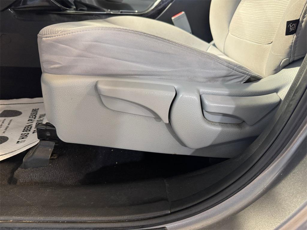 used 2015 Kia Sorento car, priced at $7,499