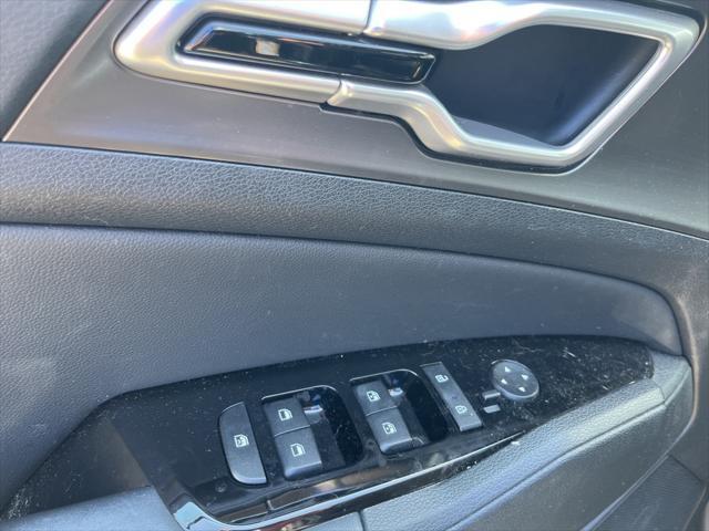 used 2023 Kia Sportage Hybrid car, priced at $28,183