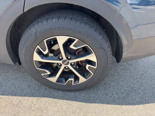 used 2023 Kia Sportage Hybrid car, priced at $28,183