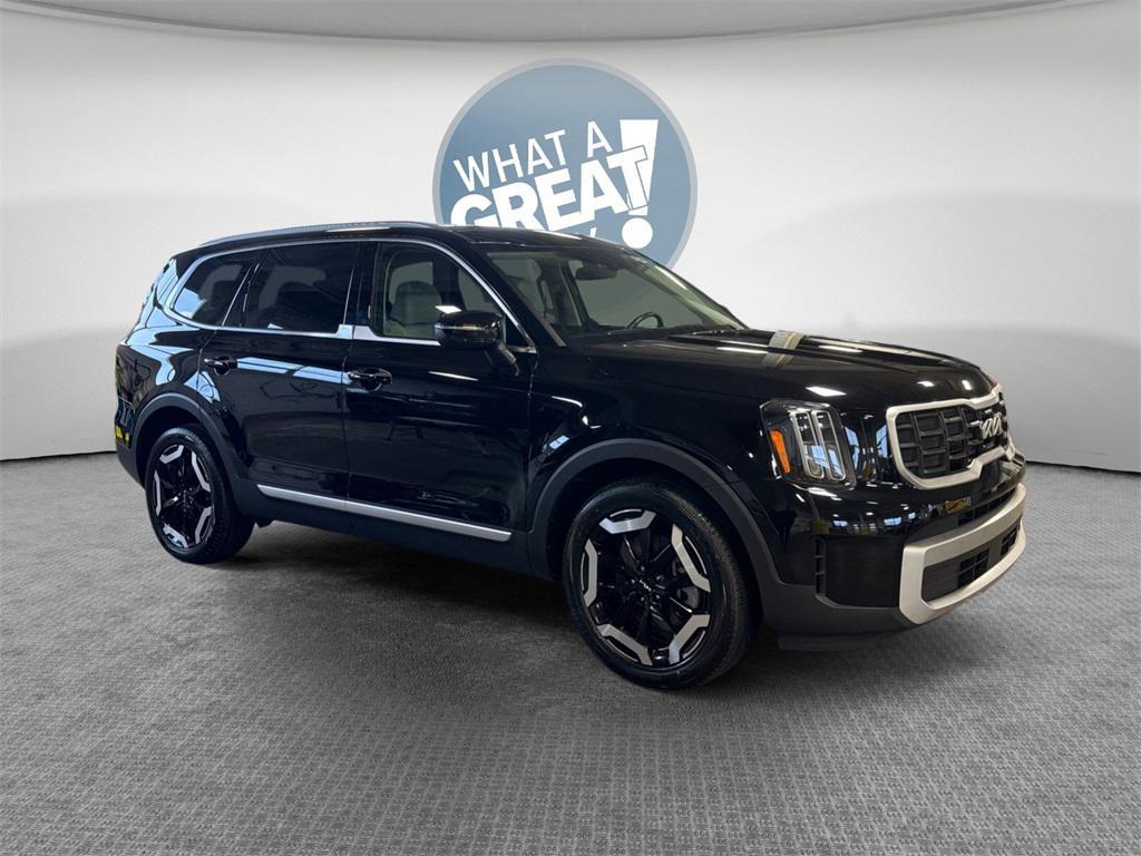 used 2024 Kia Telluride car, priced at $35,999