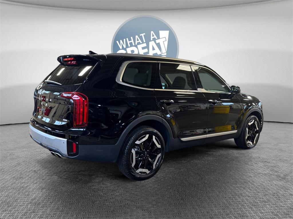 used 2024 Kia Telluride car, priced at $35,999