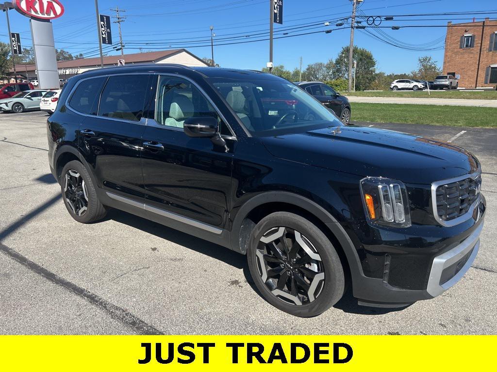 used 2024 Kia Telluride car, priced at $37,799
