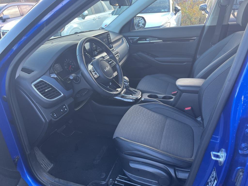 used 2023 Kia Seltos car, priced at $21,889