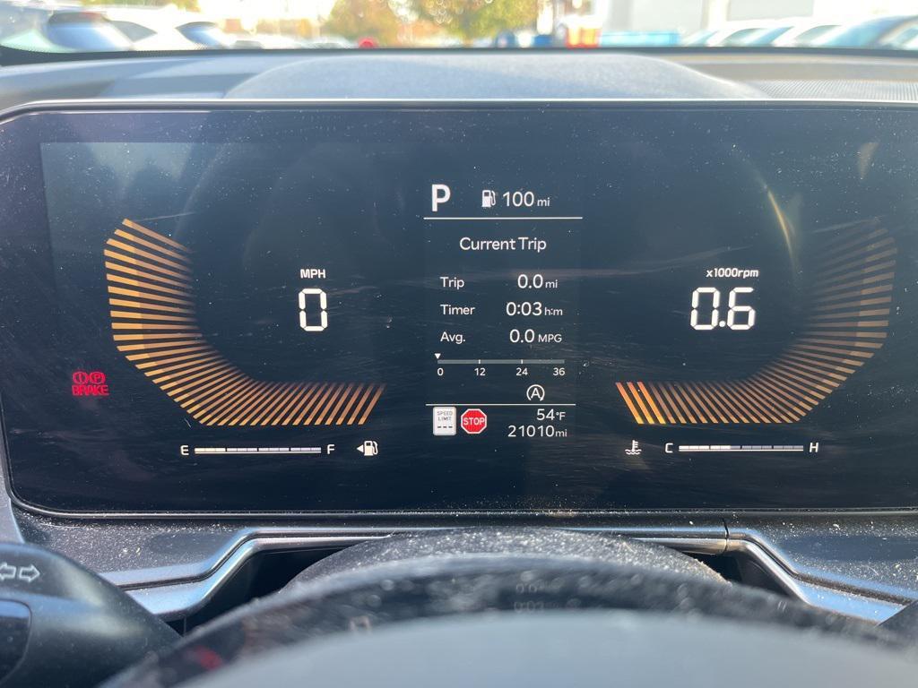 used 2024 Kia Sorento car, priced at $30,894