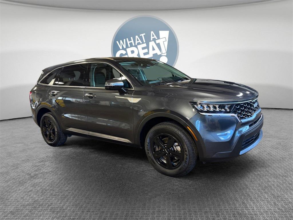 used 2023 Kia Sorento car, priced at $22,795