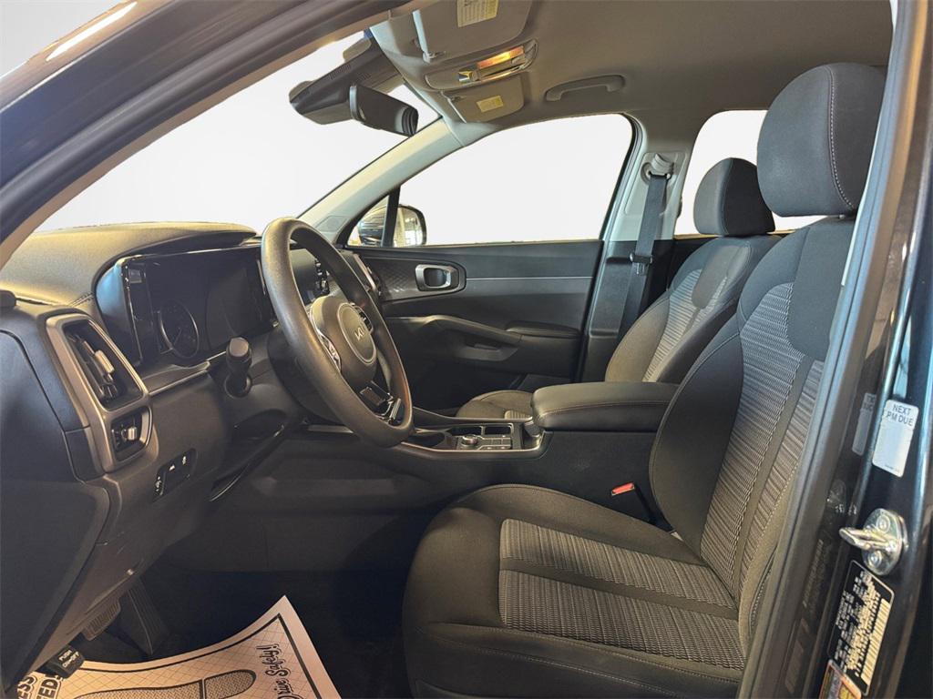 used 2023 Kia Sorento car, priced at $22,795