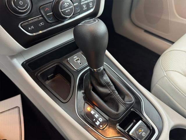used 2019 Jeep Cherokee car, priced at $17,499