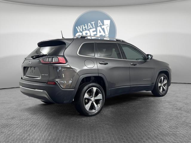 used 2019 Jeep Cherokee car, priced at $17,499