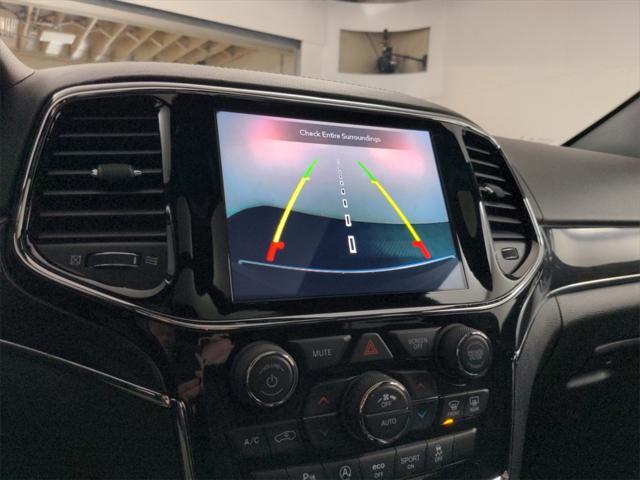 used 2020 Jeep Grand Cherokee car, priced at $27,499