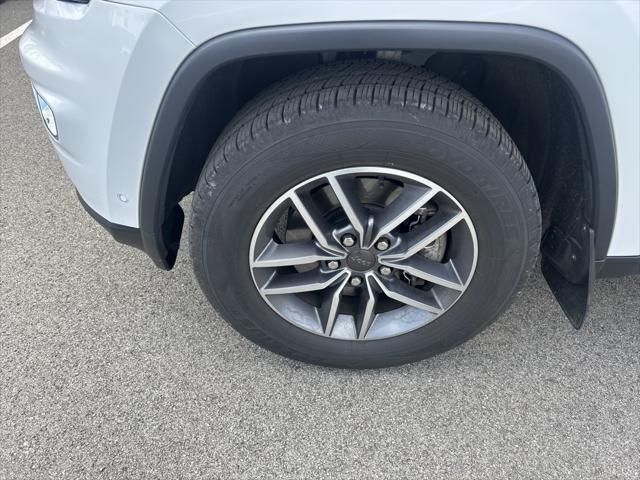 used 2022 Jeep Grand Cherokee car, priced at $25,359