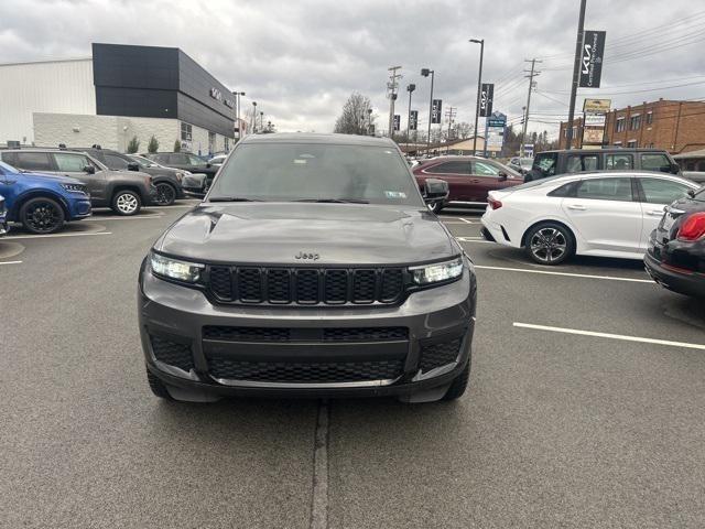 used 2022 Jeep Grand Cherokee L car, priced at $32,999