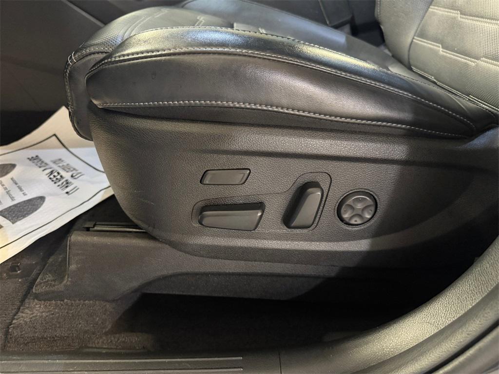 used 2024 Kia Telluride car, priced at $36,195