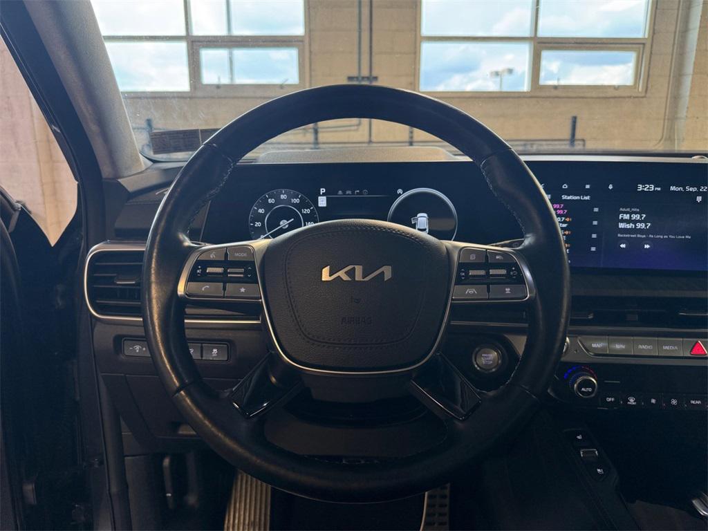 used 2024 Kia Telluride car, priced at $36,195