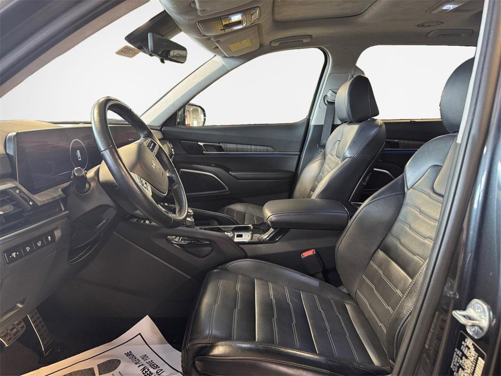 used 2024 Kia Telluride car, priced at $36,195
