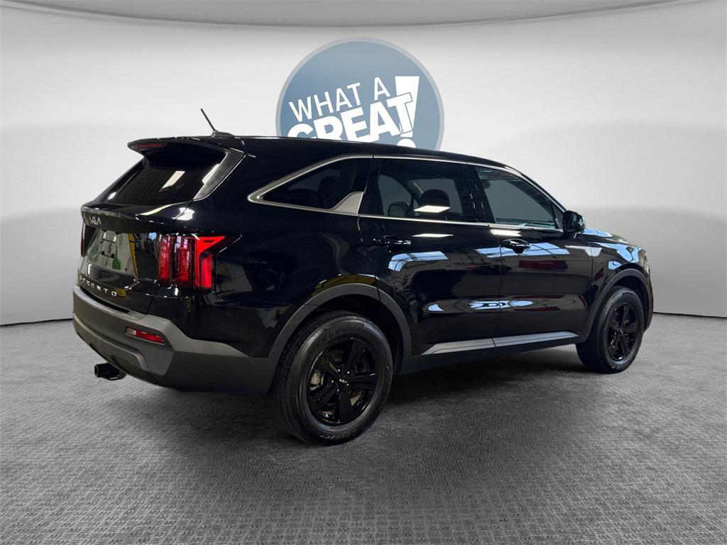 used 2022 Kia Sorento car, priced at $22,795