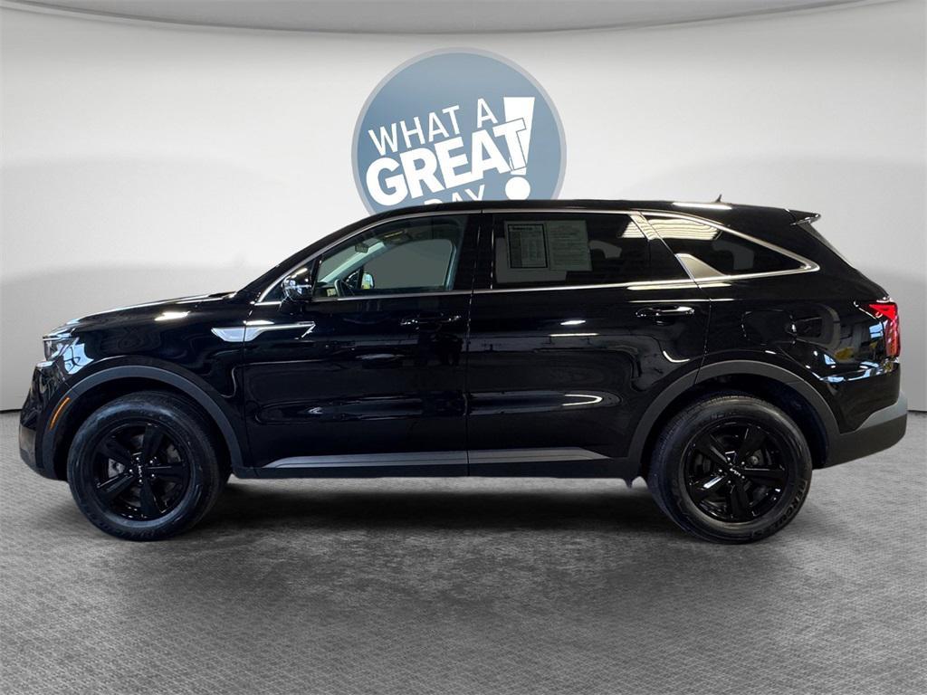 used 2022 Kia Sorento car, priced at $22,795