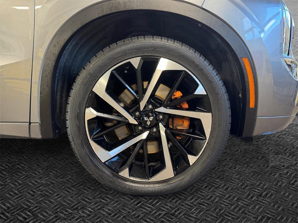 used 2022 Mitsubishi Outlander car, priced at $25,127