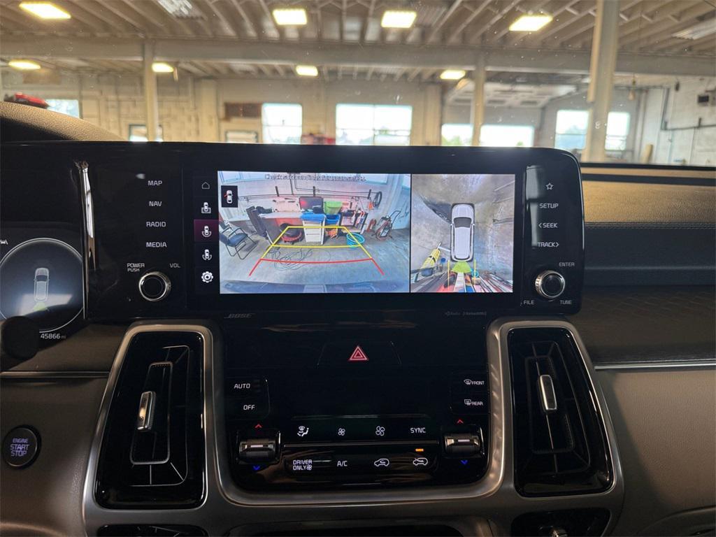 used 2022 Kia Sorento Plug-In Hybrid car, priced at $30,946
