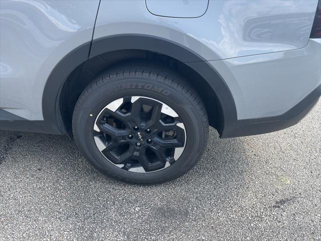 used 2024 Kia Sorento car, priced at $30,999