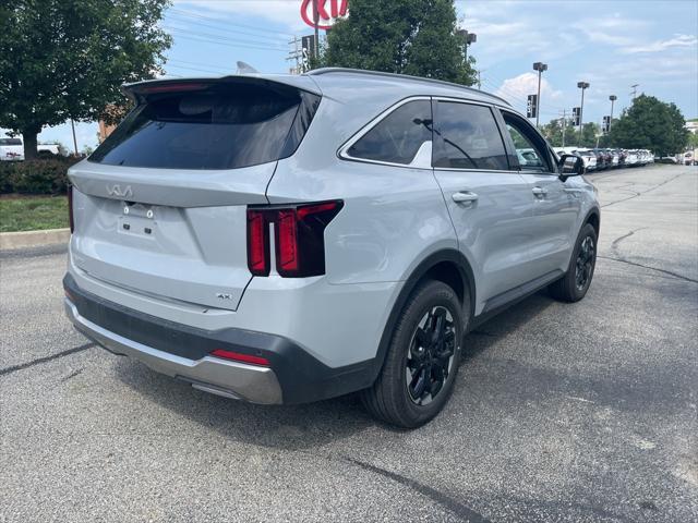 used 2024 Kia Sorento car, priced at $30,999