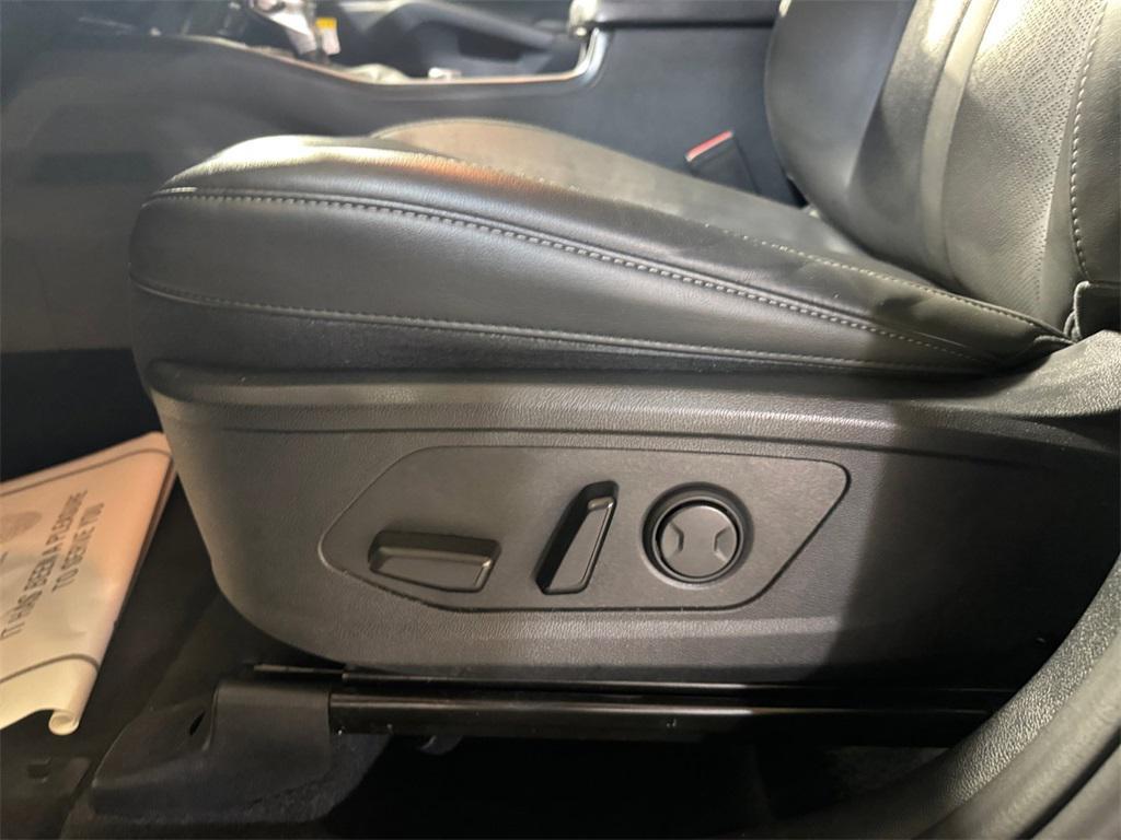 used 2023 Kia Sorento car, priced at $29,795