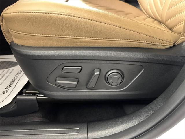 used 2024 Kia Sorento car, priced at $42,999