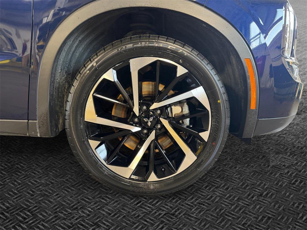 used 2022 Mitsubishi Outlander car, priced at $21,499