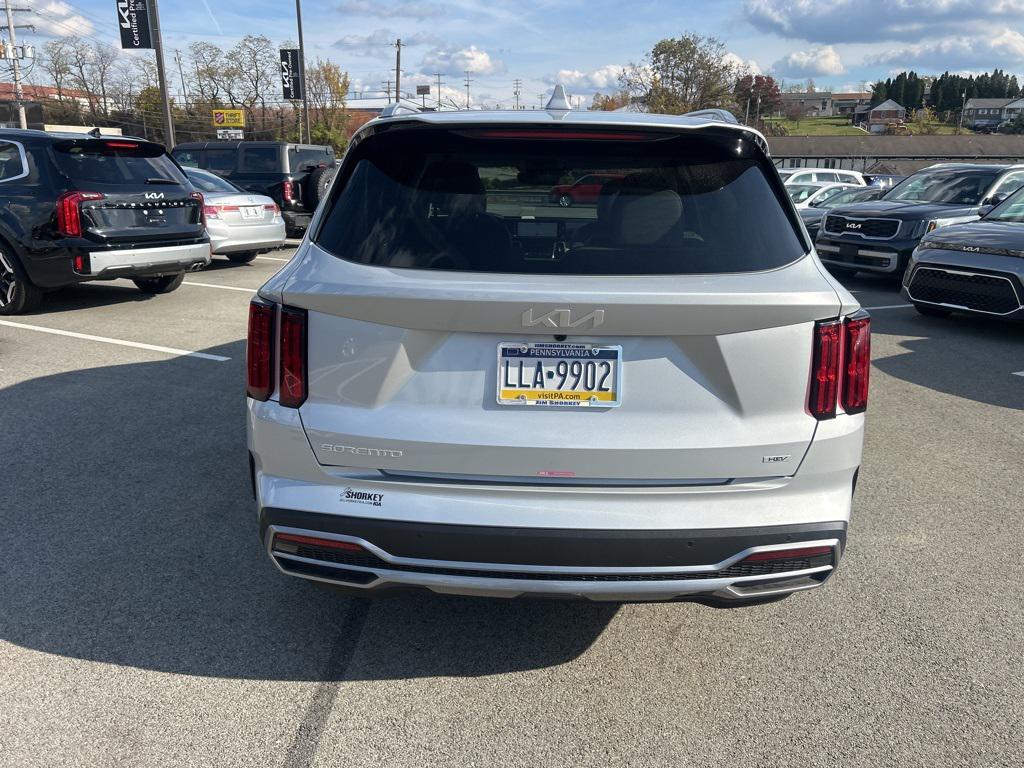 used 2024 Kia Sorento Hybrid car, priced at $36,825