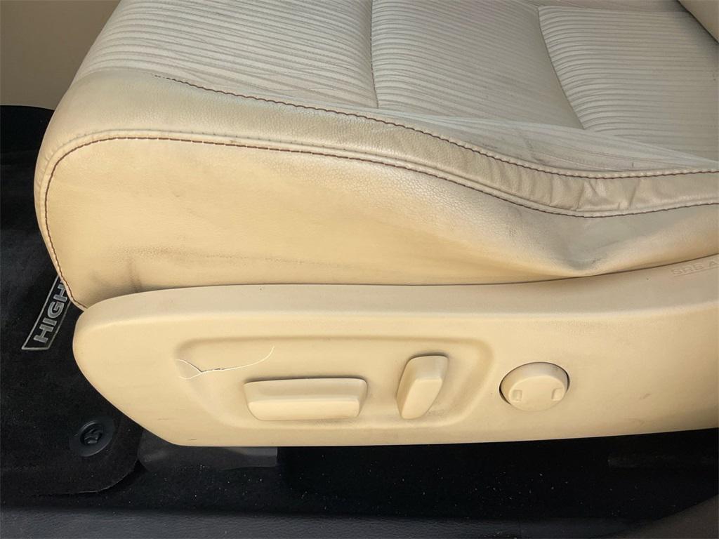 used 2017 Toyota Highlander car, priced at $15,499