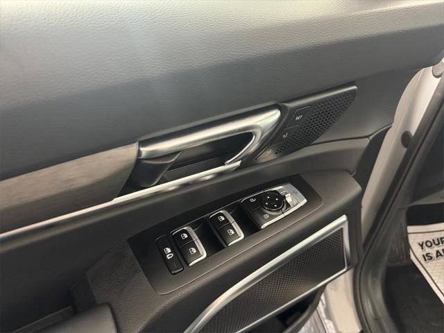 used 2024 Kia Telluride car, priced at $46,999