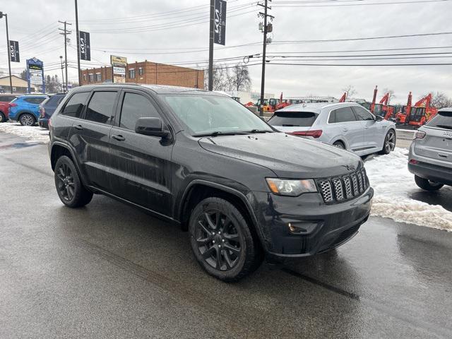 used 2018 Jeep Grand Cherokee car, priced at $16,869