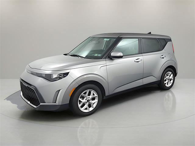 used 2023 Kia Soul car, priced at $18,231