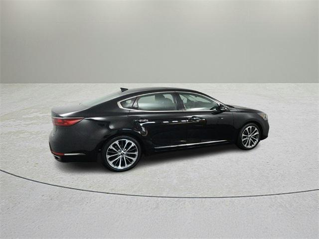 used 2018 Kia Cadenza car, priced at $19,999