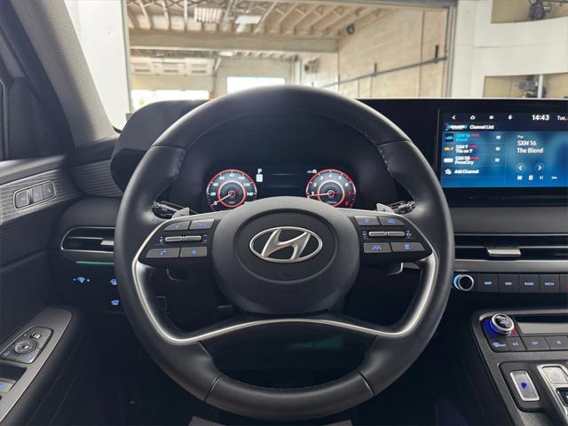 used 2025 Hyundai Palisade car, priced at $45,999