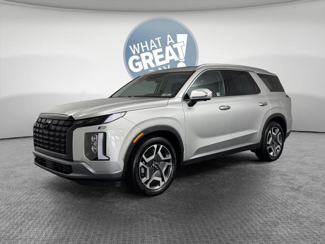 used 2025 Hyundai Palisade car, priced at $45,999