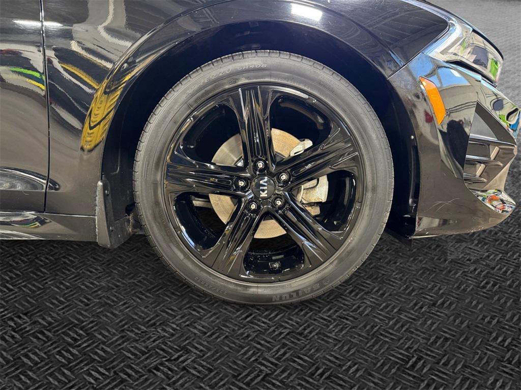 used 2021 Kia K5 car, priced at $17,999