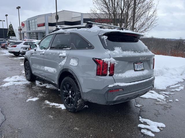 used 2022 Kia Sorento car, priced at $27,999