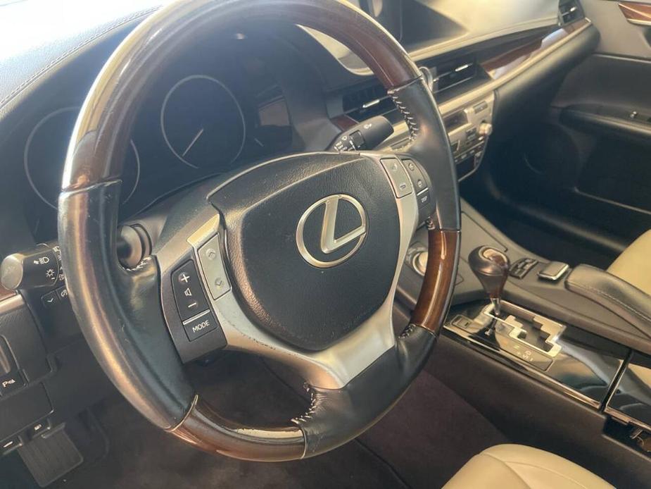 used 2013 Lexus ES 350 car, priced at $11,995