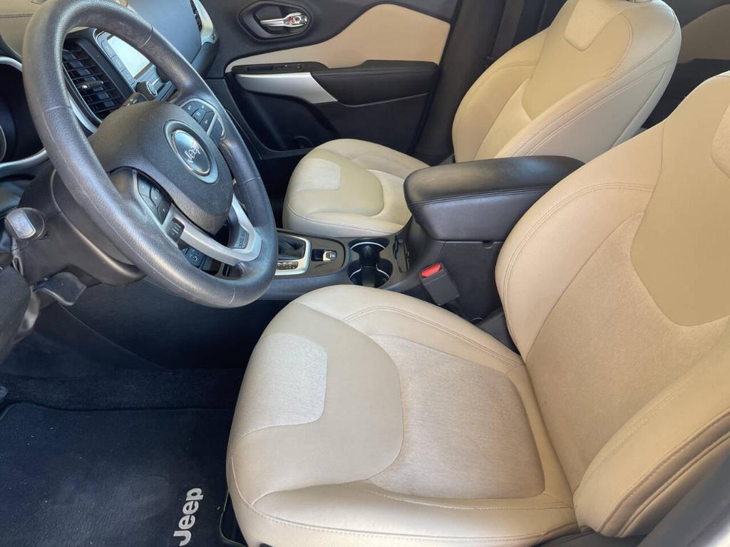 used 2018 Jeep Cherokee car, priced at $14,995